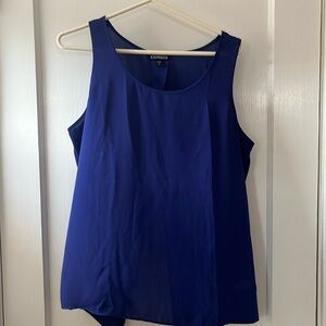 Flowy sleeveless shirt